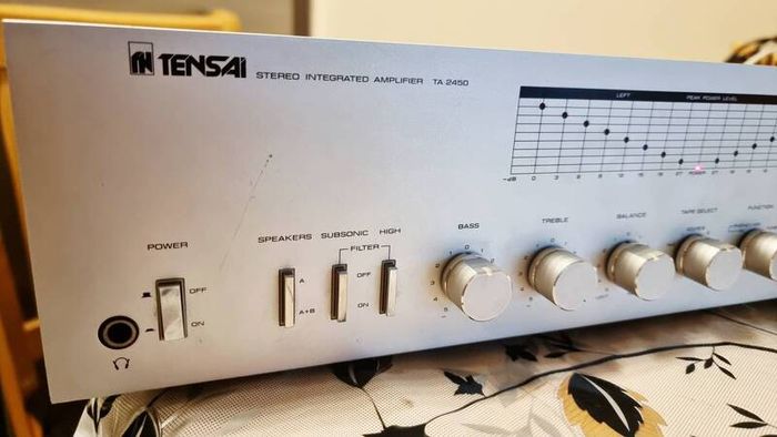 From 1987 Tensai TA-2450 (Akai), working good.
