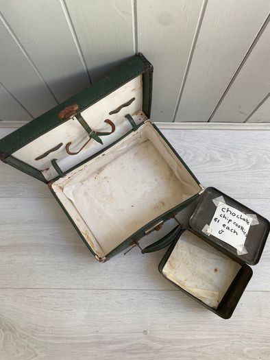 Hamper Case & Tin