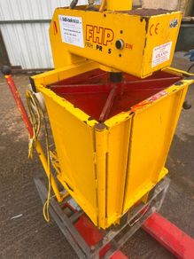 FHP Holzer Frihopress M36 Hydraulic Cardboard Baler / Waste Compactor