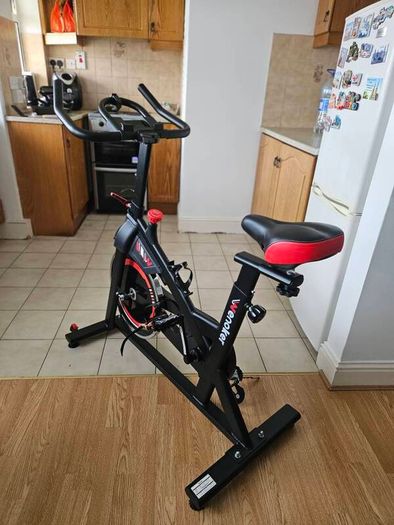 WENOEKER Exercise Bike - Almost New, Used Only a Few Times