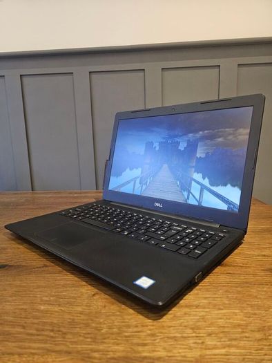 Dell Vostro 3580 Core i5-8265U 16GB 256GB SSD 15.6 Inch FHD DVD- RW Windows 11 Pro Laptop