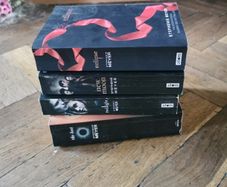 Stephenie Meyer books