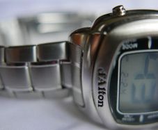 D'Alton Digital Wristwatch - Metal Bracelet and Water Resistance - fresh battery