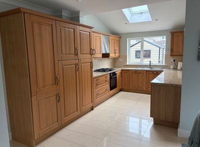 complete kitchen