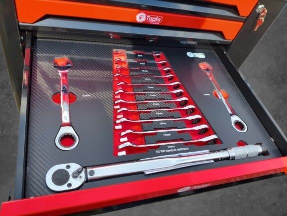 8-Drawer Tool Cabinet/Fully Loaded