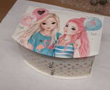 Jewellery box childs