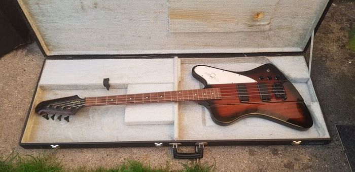 Epiphone Thunderbird bass + hardcase