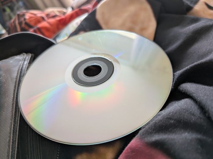 CDs eur 1 each no cases
