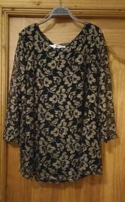 Ladies Top