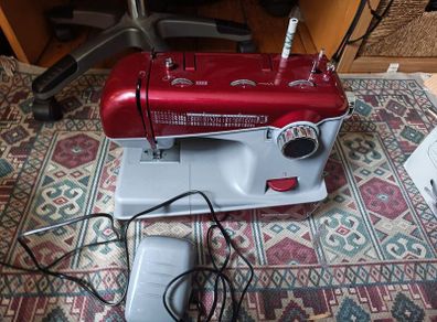 Silver crest sewing machine