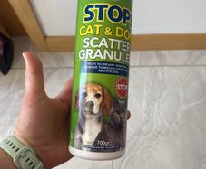 Dog / Cat scatter granules - helps prevent territory marking to reduce scratching and fouling .