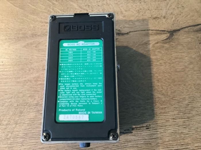 BOSS HF-2 Hi Band Flanger MIT guitar pedal