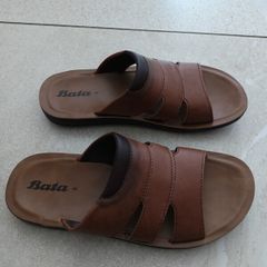 NEW.boys summer slippers/sandals. Size UK5
