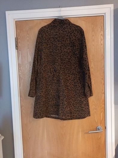 Primark Long   Cordory  Blouse.    S.14 New- No Tag