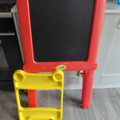 Crayola Easel