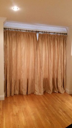 Heavy Curtains+ tie backs