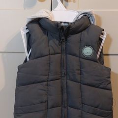Kids puffer vest