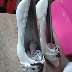 white shoes size 38