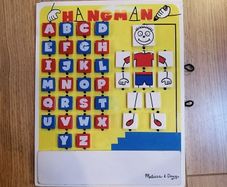 Melissa & Doug Flip-to-Win Hangman Travel Game
