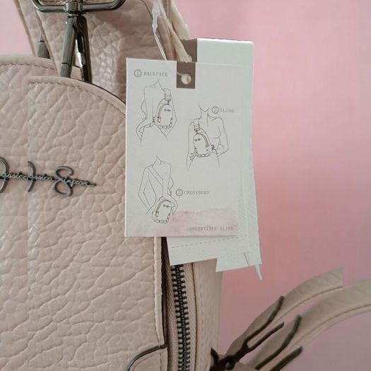 Jessica Simpson convertible sling