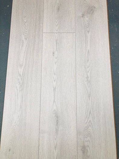 Laminate flooring