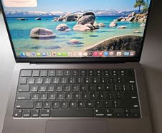 Macbook Pro 14 inch M4 Pro 24GB 512GB 12/16 cores Space Black