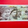 Royal Bank Of Scotland   10 Pounds   1952 - 2012  Diamond Jubilee. Scarce  ( Uncirculated ) Image 2