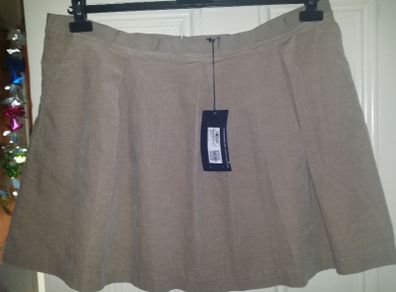 BNWT M&S mini Corduroy  Skater skirt size UK20 EUR 48 Postage included