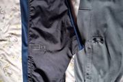 2 Under armour bottoms