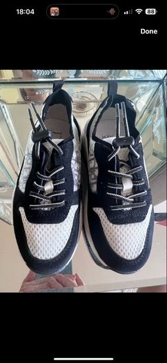 D kids runner size 9