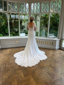 wedding dress