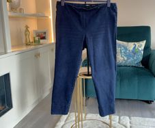 Ladies Navy Cropped Straight Fit Jeans from Robell