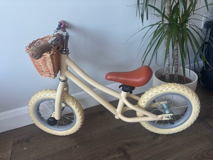 Balance bike