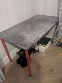 Table/desk free