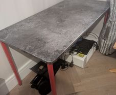 Table/desk free