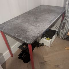 Table/desk free