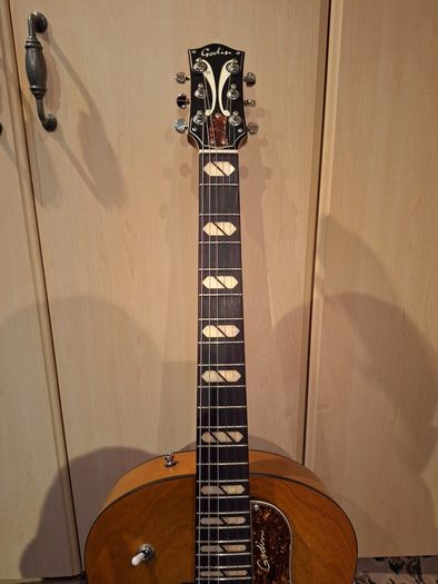 Godin archtop