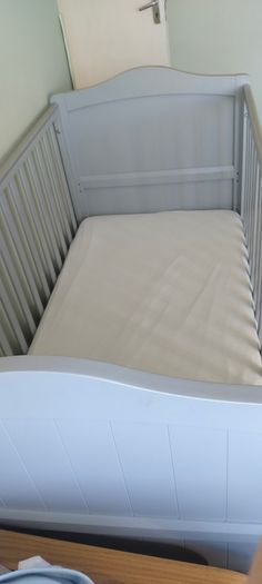 Nested Cot bed