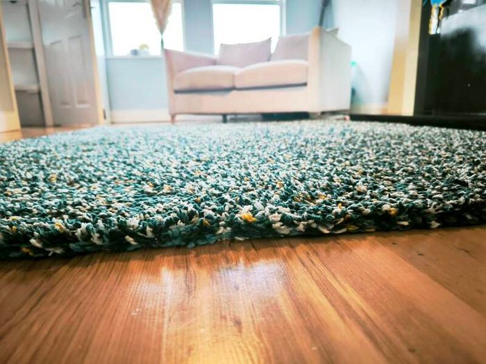 Beautiful IKEA Luxury Shaggy Rug.  Excellent Condition.  230 x 172 cm