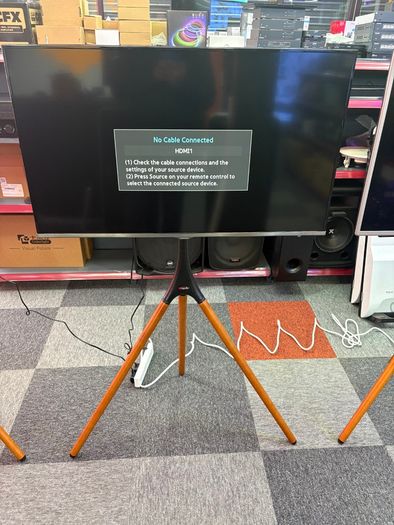 Samsung , LG, Panasonic, Nordmende