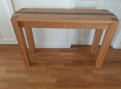 console table