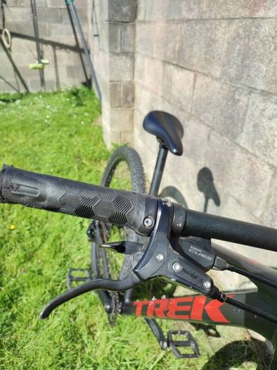 TREK MARLIN 5 mountain bike