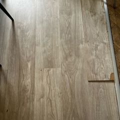 oak grey laminate flooring