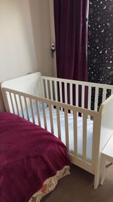 Cot bed