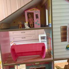 barbie doll house