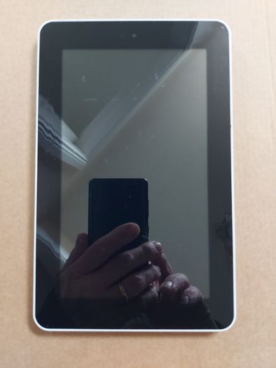 2 x 7 inch Tablets, eStar & Smart Tab, great for Kids Games and taking Photos