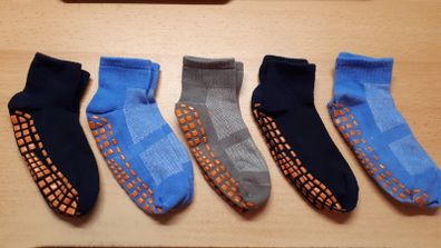 NEW 7-9Y Kids Durable Anti Slip / Non Slip Socks