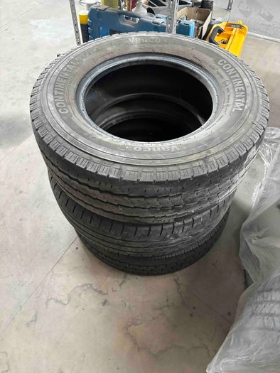 5 van tyres 225/70 R15 Yokohama Continental