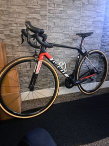 Giant tcr advanced pro. M size.  54.