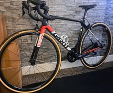 Giant tcr advanced pro. M size.  54.